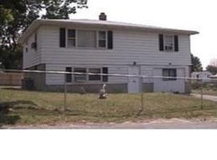156 Raymond St, Waterbury, CT 06706