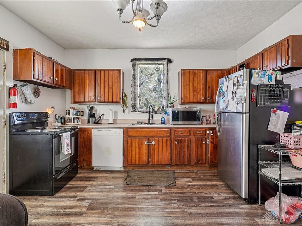 2nd image of 418 Home Ave