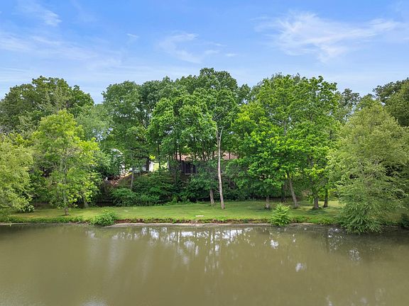 2nd image of 367 County Road 416