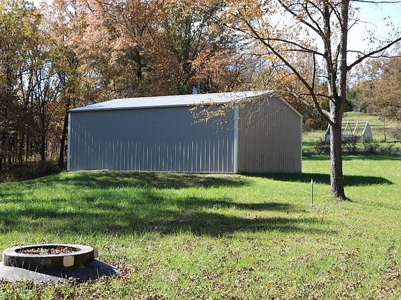 3rd image of 122 County Road 206a