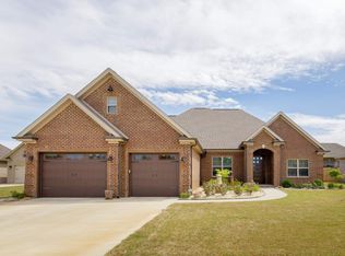 1109 Hidden Grove Pl, Florence, AL 35630