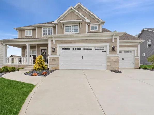 2403 Stirling Dr, Valparaiso, IN 46383