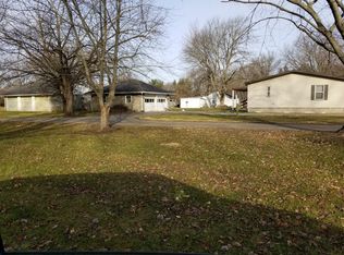 2829 Pleasant Plain Ave, Elkhart, IN 46517