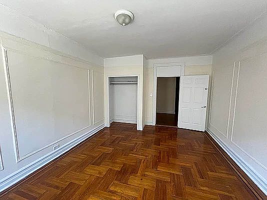 5th image of 675 Academy St APT 3B