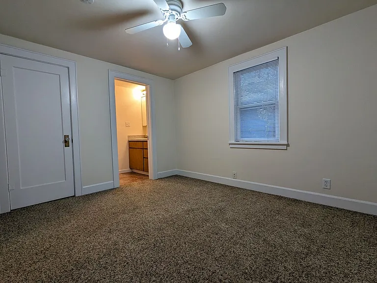 175 Ash St — Photo 14