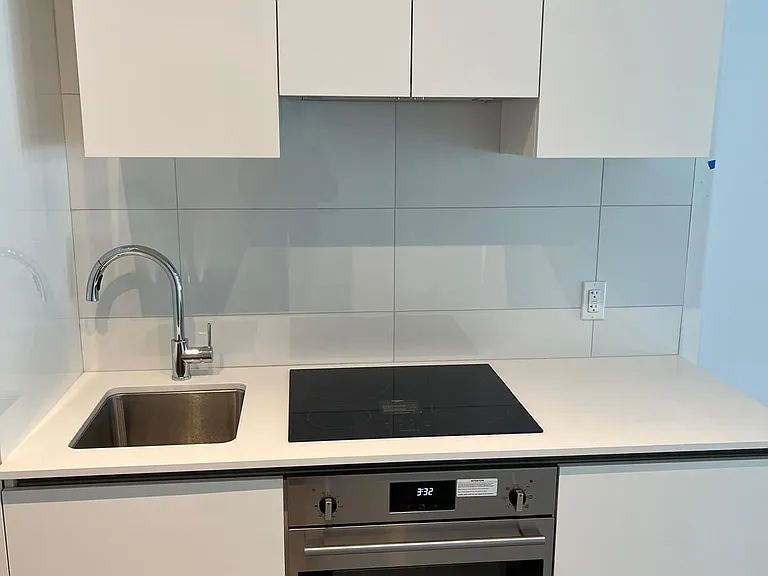 230 Simcoe St #1235 — Photo 5