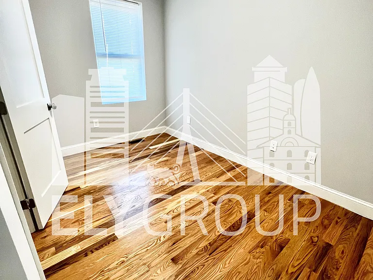 151 Crescent St #2C — Photo 11