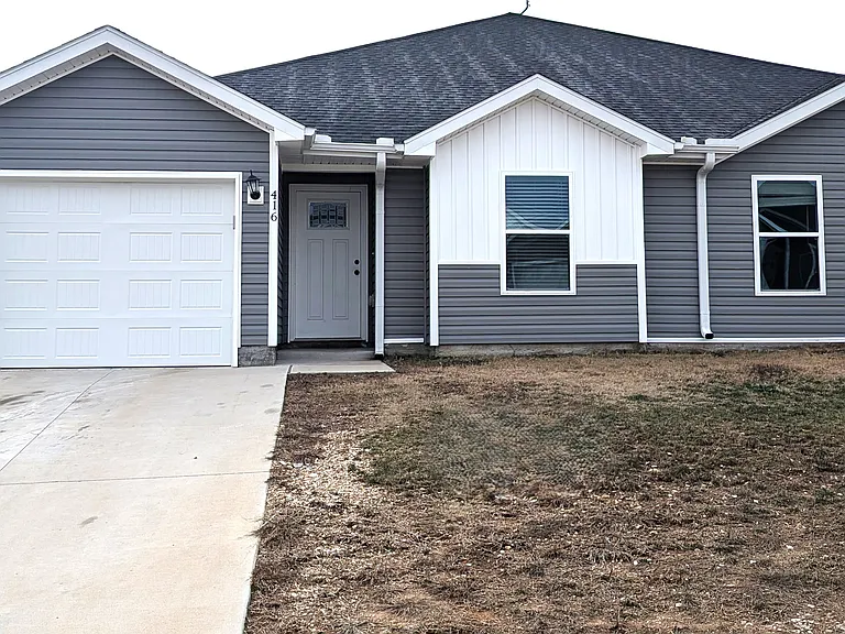 416 Alex Jordan Dr — Photo 2