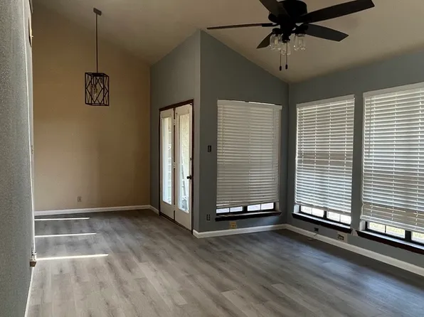 6100 Woodlake Pkwy #312, San Antonio, TX 78244