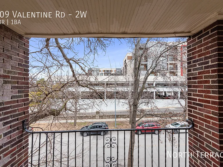 509 Valentine Rd #2W — Photo 15
