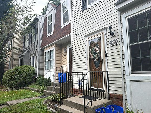 2nd image of 19115 Grotto Ln