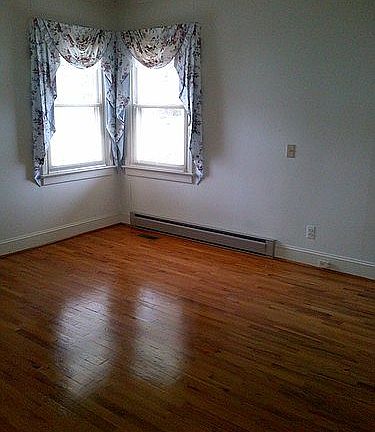 4th image of 2429 Westover Dr