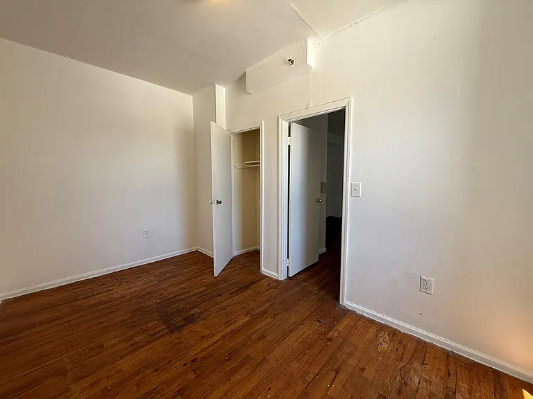 210-212 Central Ave #E3 — Photo 6