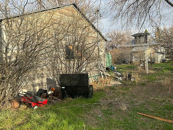 5th image of 223 1st Ave NE