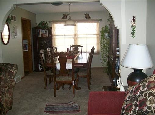 2nd image of 10225 Virginia Ave