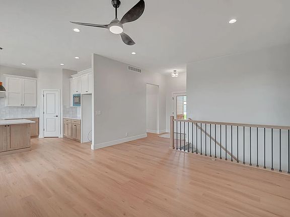 2nd image of 9223 Triana Ln