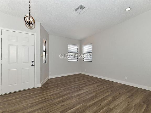 2nd image of 4545 E New York Ave
