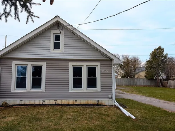 3097 Seaford Ter, Hamburg, NY 14075