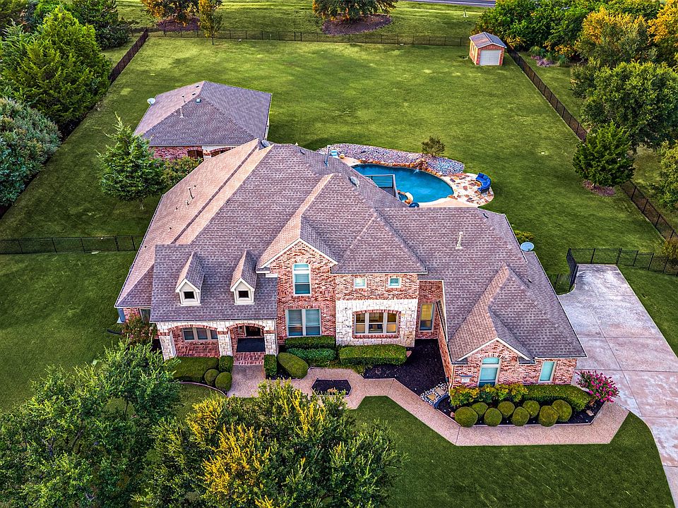 1st image of 2821 Winding Creek Rd