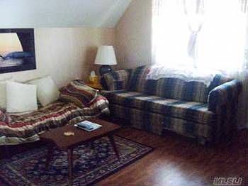 3rd image of 8845 Sabre St