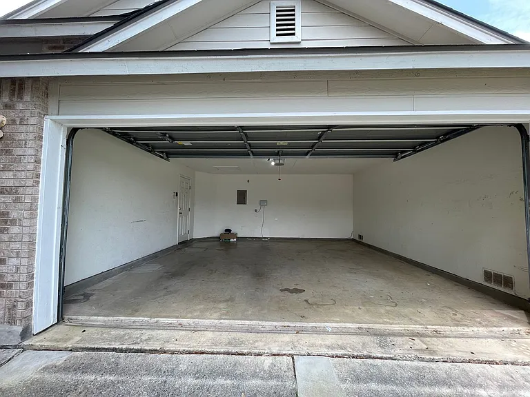 8418 Dusty Rdg — Photo 31