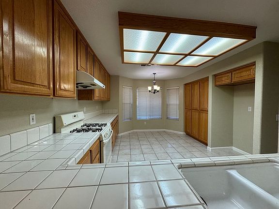 4th image of 9093 Willowberry Way