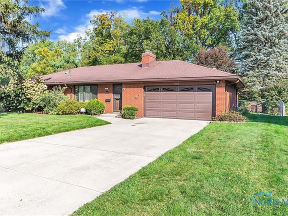 4th image of 6132 Benalex Dr