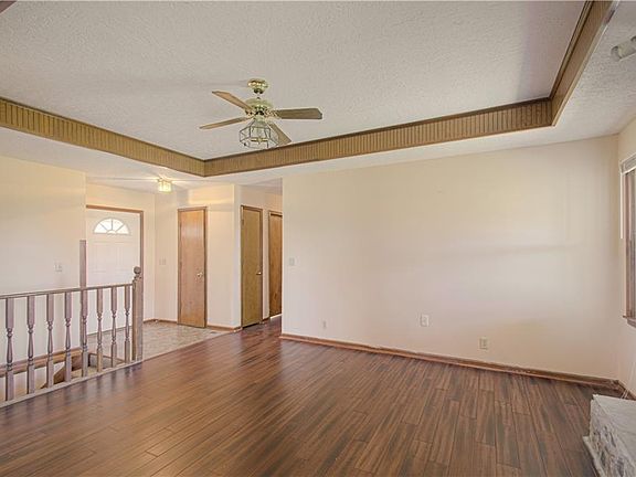 5th image of 26510 W 287th St