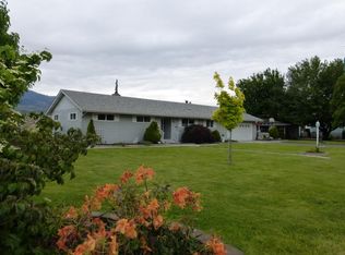 3030 Rock Island Rd #1/2, East Wenatchee, WA 98802