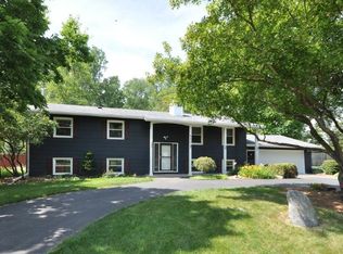 6075 Goldenrod Ln N, Plymouth, MN 55442