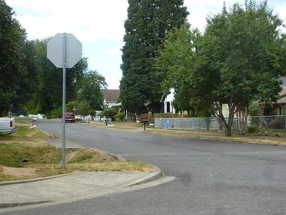 4th image of 503 N Hubbard Ave
