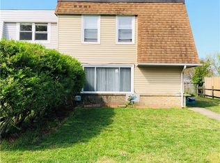 913 S Club House Rd, Virginia Beach, VA 23452