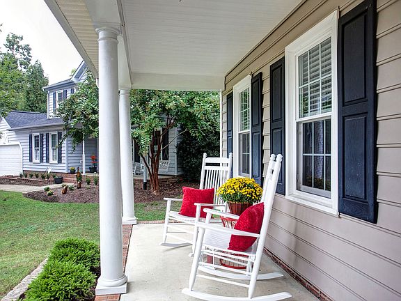 3rd image of 1207 Brittany Point Ct
