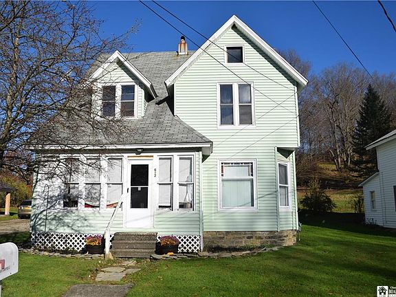 2nd image of 612 2nd St