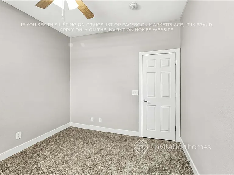 8121 Indigo Gully Ct — Photo 11