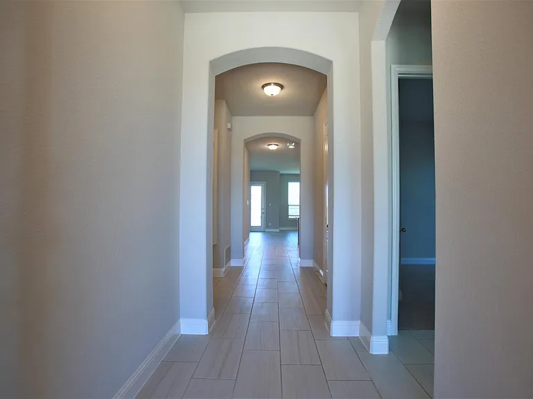 219 Lexington Ave — Photo 5