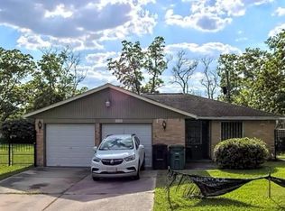 10918 Roandale Dr, Houston, TX 77048