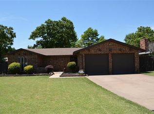 606 Florence St, Enid, OK 73703