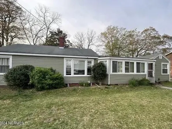 304 W Academy Street, Williamston, NC 27892