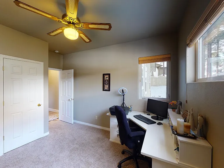 661 Woodbridge Ln — Photo 11