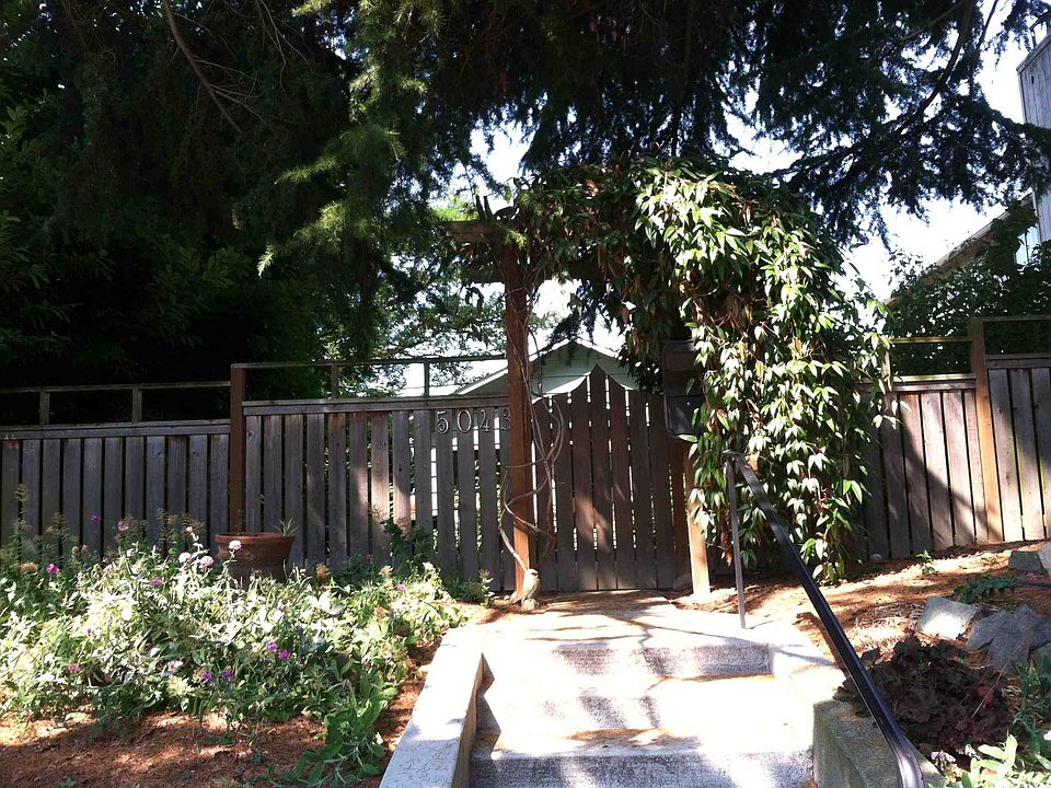 1st image of 5043 8th Ave NE