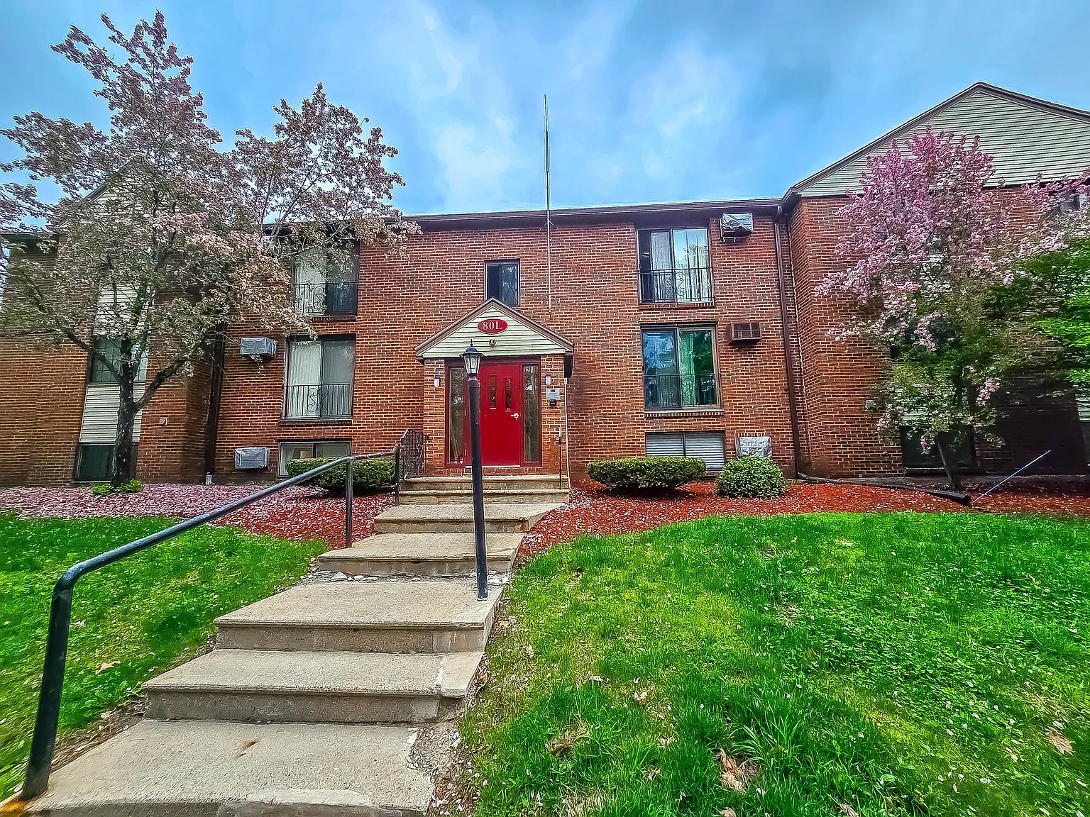 80L English Village Road U101 - 101 — Photo 4