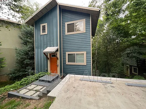 103 Deaver St Photo 1