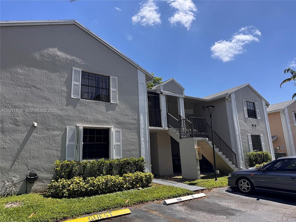 1st image of 910 Constitution Dr #910C