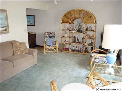 3rd image of 1820 Capstan Dr