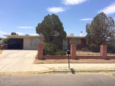 4220 E 27th St, Tucson, AZ, 85711