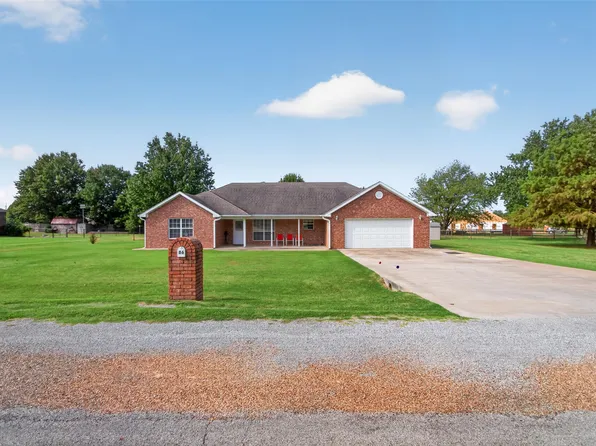 86 Maple Rd, Pryor, OK 74361