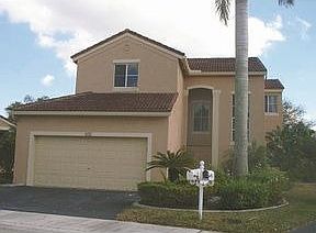 2nd image of 671 Lone Pine Ln