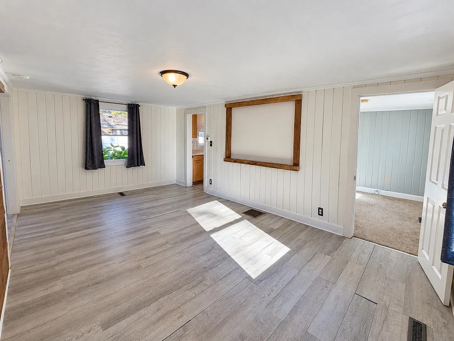 2 bed, 796 sqft, $2,500 — Photo 3