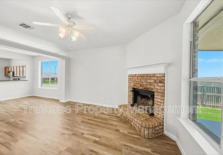 10001 Blue Bell Dr — Photo 8